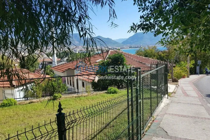 Вилла с апартаментами с панорамным видом в 5 минутах ходьбы от порта Алании. 8 