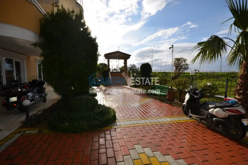 Квартира с видом на море на первой береговой линии 11 