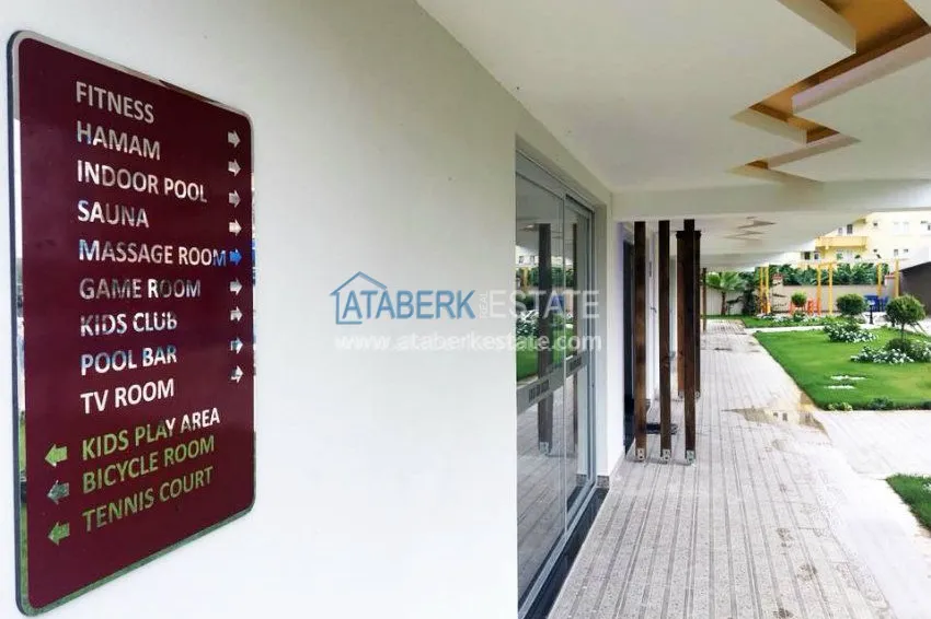 Трехкомнатная квартира в современном комплексе Махмутлара 14 