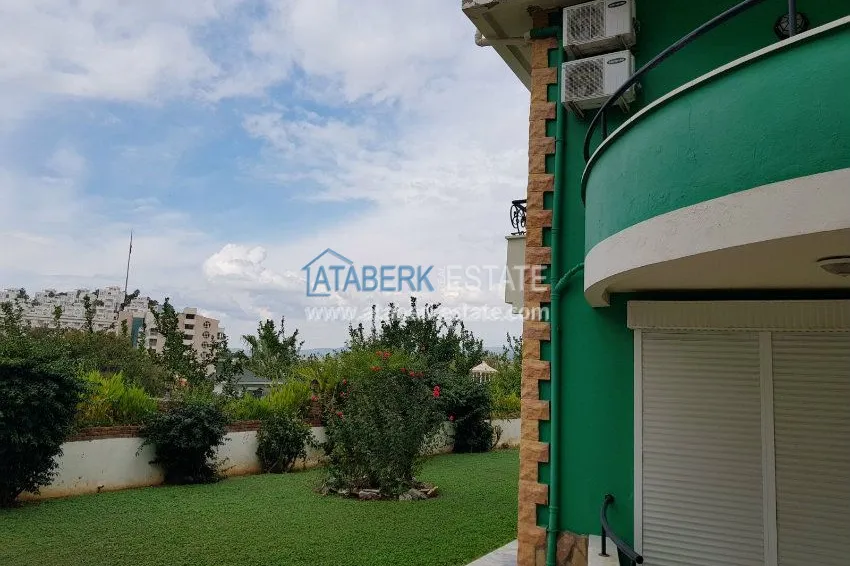 Вилла с тремя спальнями в районе Конаклы. 6 