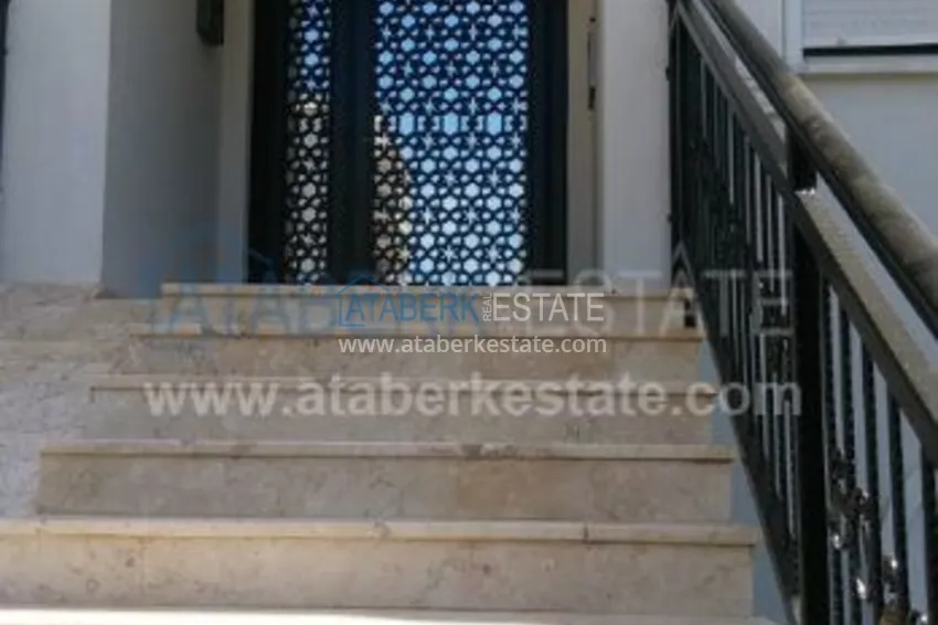 Срочная продажа, двухкомнатная квартира с отличным расположением 6 