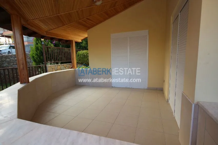 Уютная вилла, с мебелью и техникой в жилом комплексе 12