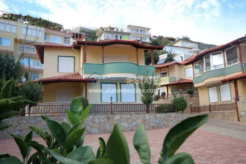 Уютная вилла, с мебелью и техникой в жилом комплексе 15