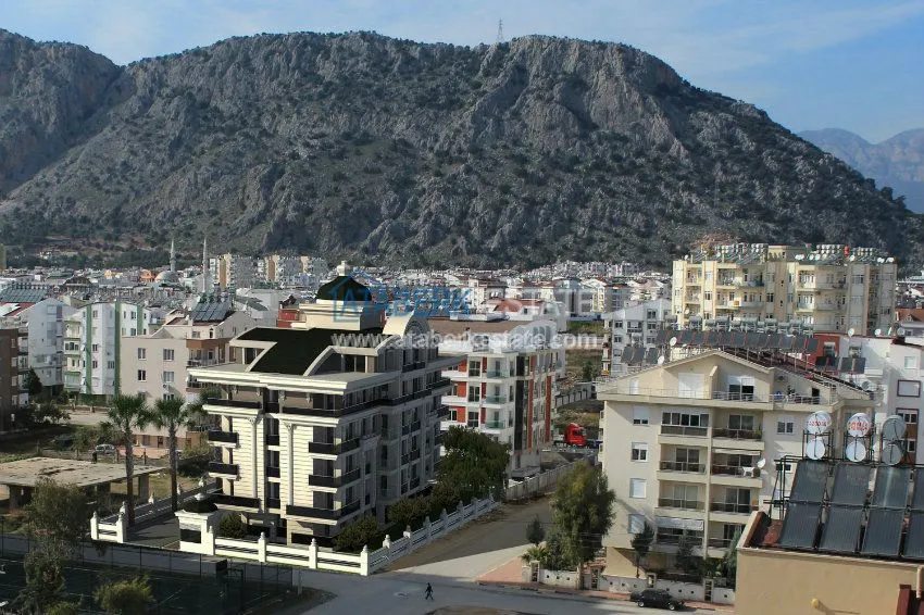 Прекрасный комплекс от застройщика в центре района Коньялты 24 