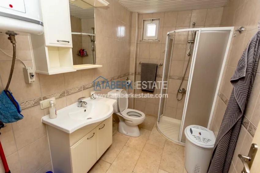 Дуплекс 4+1 с потрясающим видом на море и крепость в центре Алании 16 