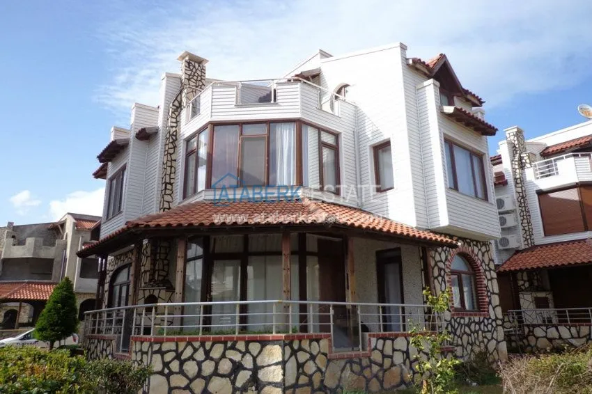 Виллы на первой береговой линии 7