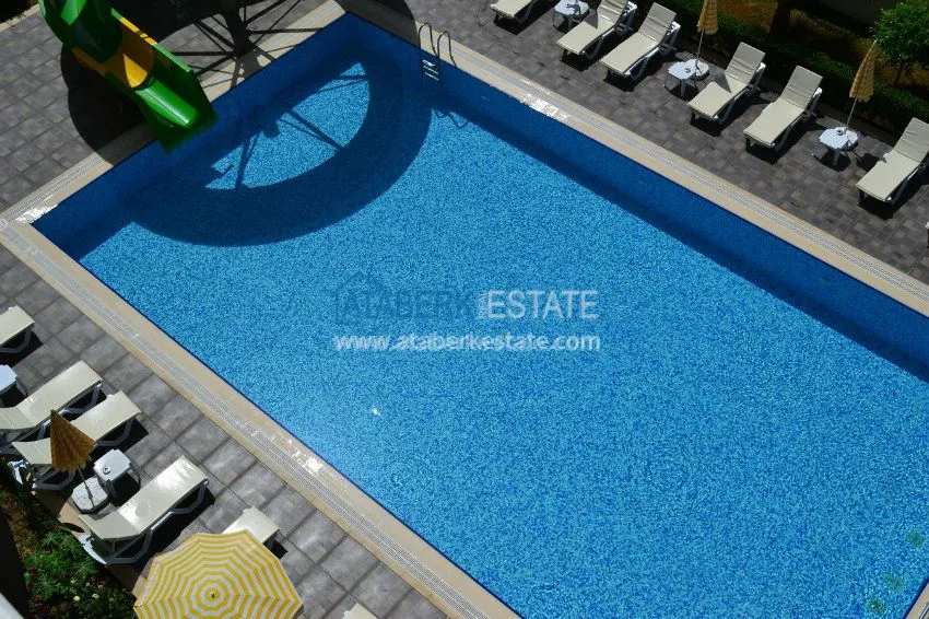 Прекрасная квартира с видом на бассейн с чистовой отделкой в центре Махмутлара 16 