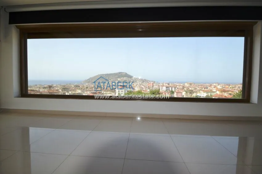 Квартира большой площади в прекрасном жилом комплексе в Махмутларе 37 