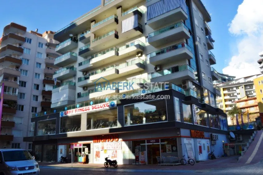 Прекрасная квартира с видом на бассейн с чистовой отделкой в центре Махмутлара 24 