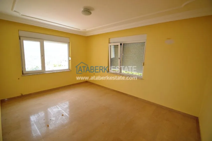 Отдельностоящая просторная вилла, с отличными видовыми характеристиками! 5 