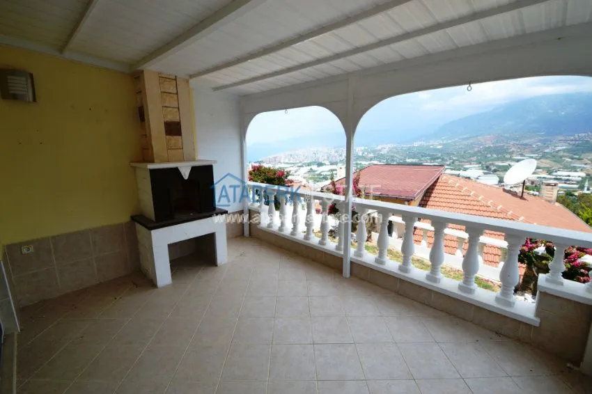 Отдельностоящая просторная вилла, с отличными видовыми характеристиками! 15 