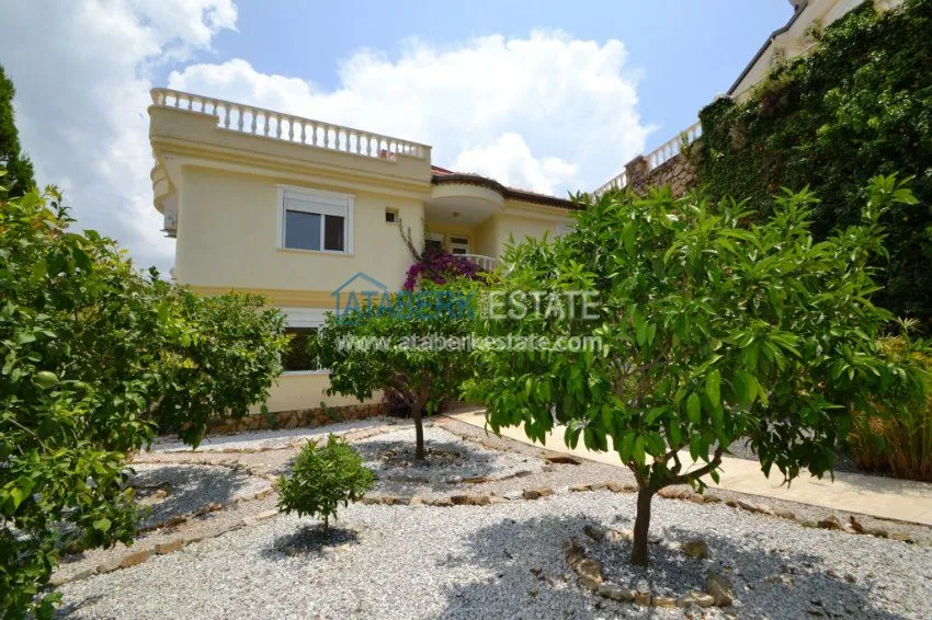 Отдельностоящая просторная вилла, с отличными видовыми характеристиками! 18 