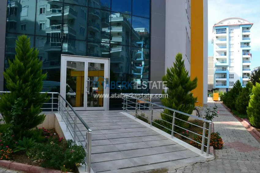 Квартира на первой береговой линии в хорошем комплексе 16