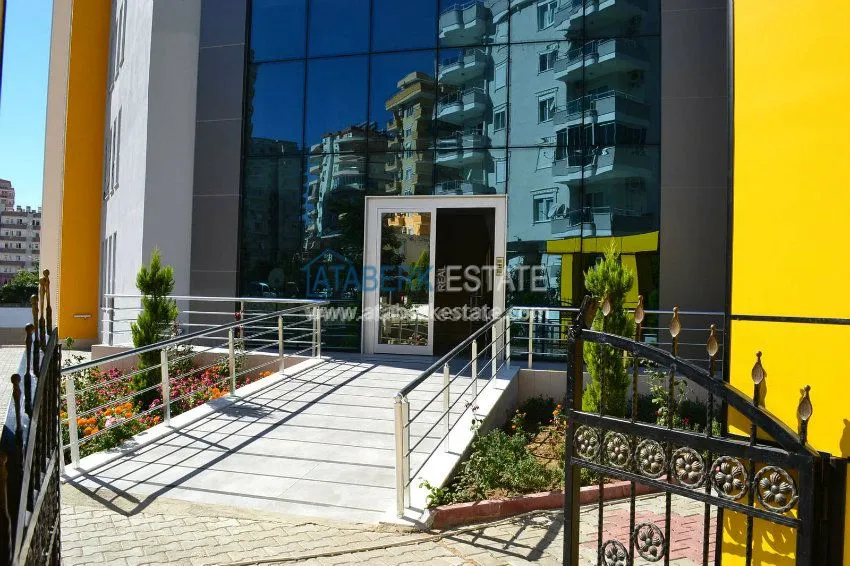 Квартира на первой береговой линии в хорошем комплексе 29