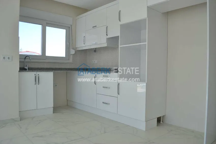 Уникальное предложение отдельного котеджа у самого моря с земельным участком 20 