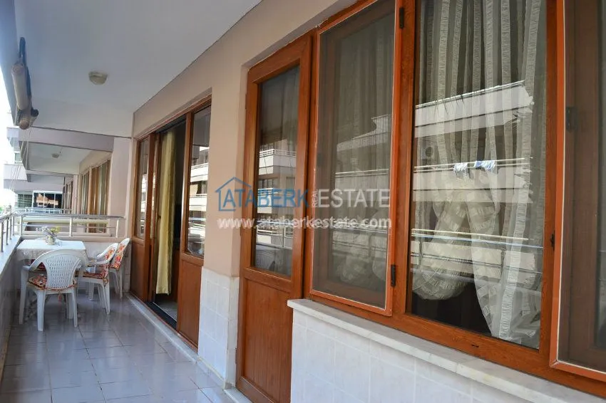 Апартаменты 1+1 на первой линии 13 