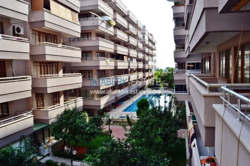 Апартаменты 1+1 на первой линии 1 