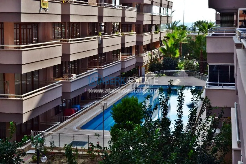 Апартаменты 1+1 на первой линии 16 