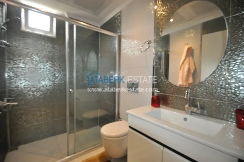 Компания AtaberkEstate предлагает вашему вниманию трехкомнатную квартиру. 19 