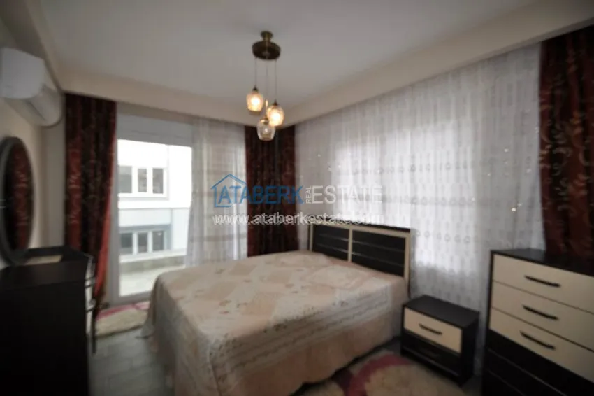 Компания AtaberkEstate предлагает вашему вниманию трехкомнатную квартиру. 20 