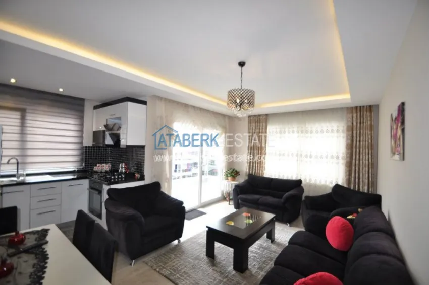 Компания AtaberkEstate предлагает вашему вниманию трехкомнатную квартиру. 26 