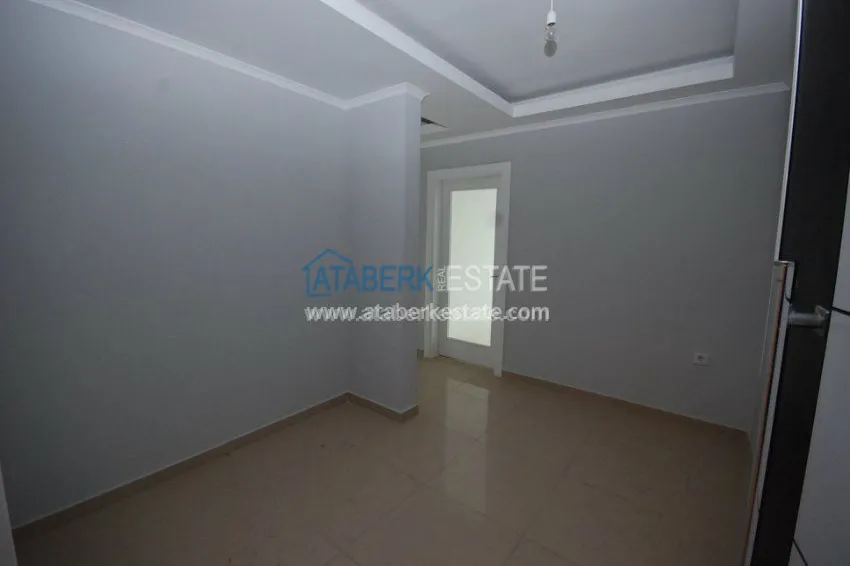 Просторна четырехкомнатная квартира в живописном месте Махмутлар 5 