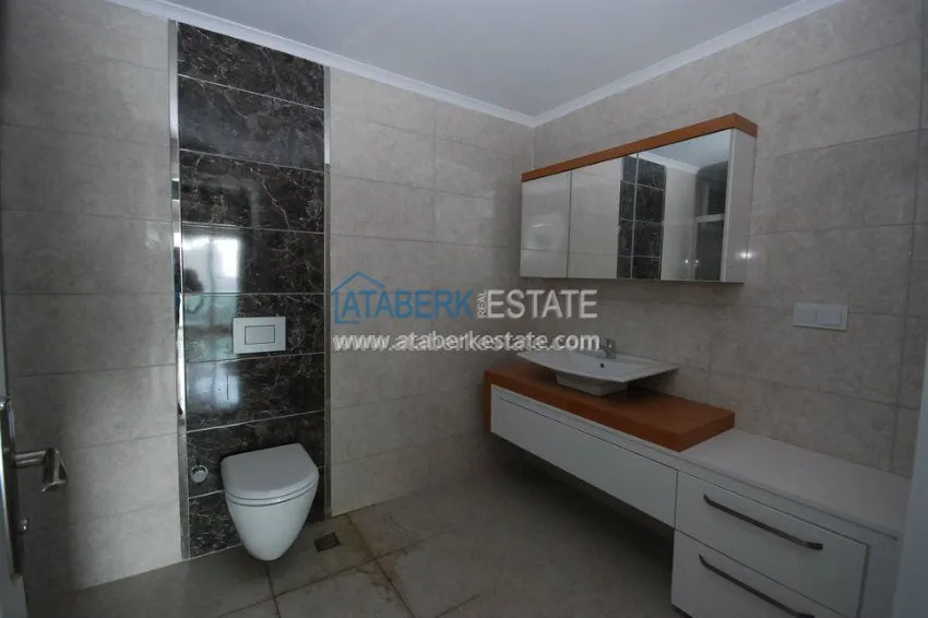 Просторна четырехкомнатная квартира в живописном месте Махмутлар 10 