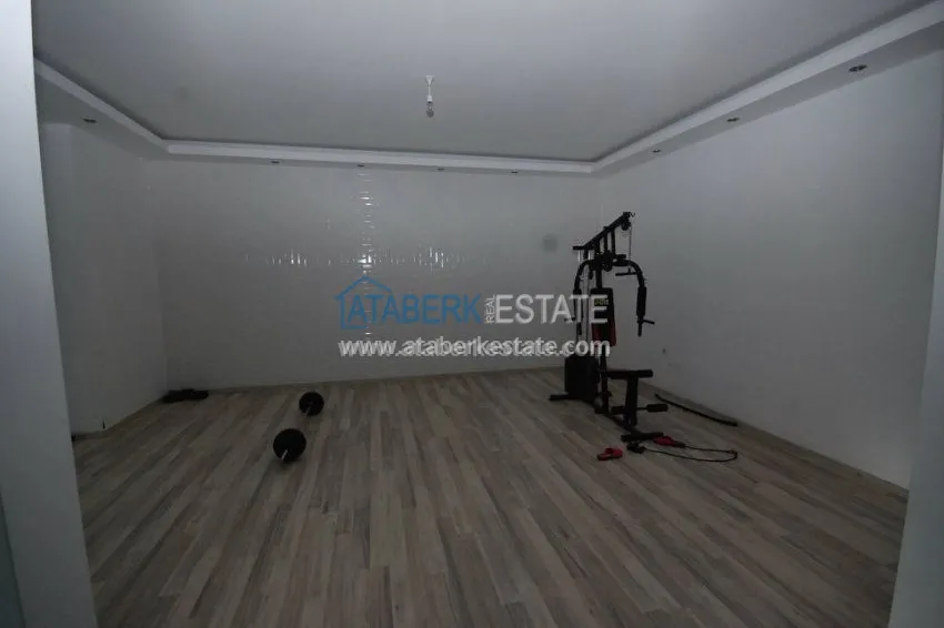 Просторна четырехкомнатная квартира в живописном месте Махмутлар 38 