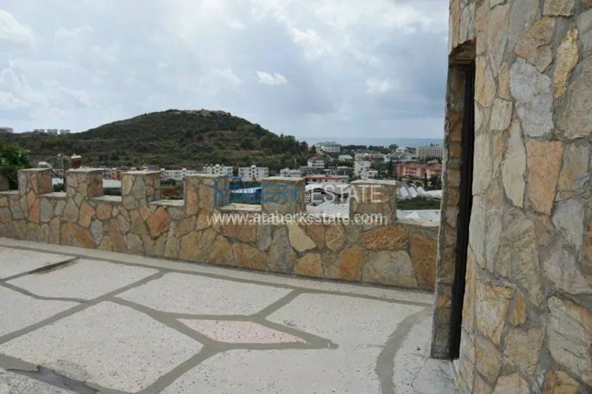 Вилла - Замок у побережья Средиземного моря. 5 