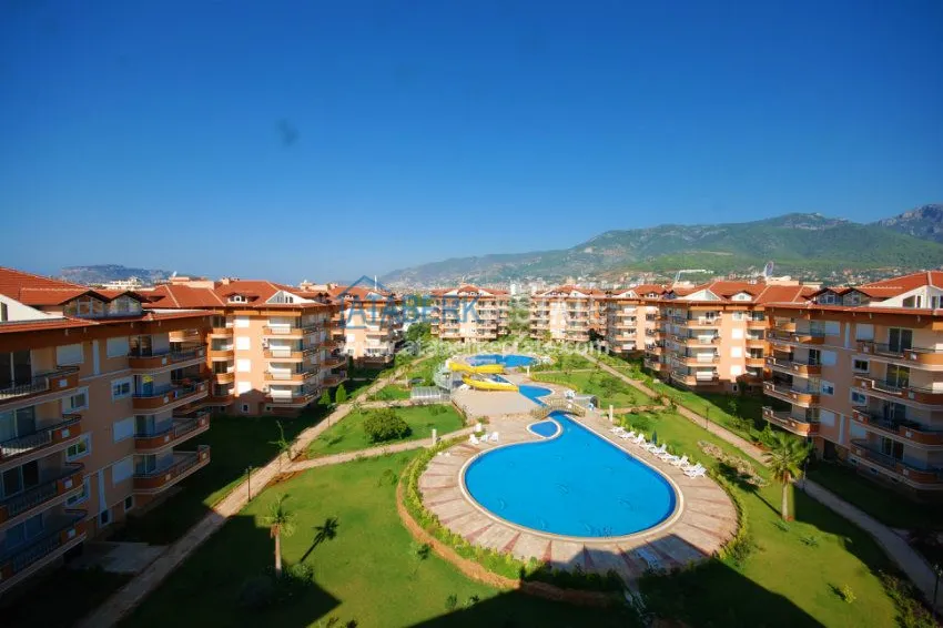 Зеленый комплекс с большой территорией в уютном районе Оба 3