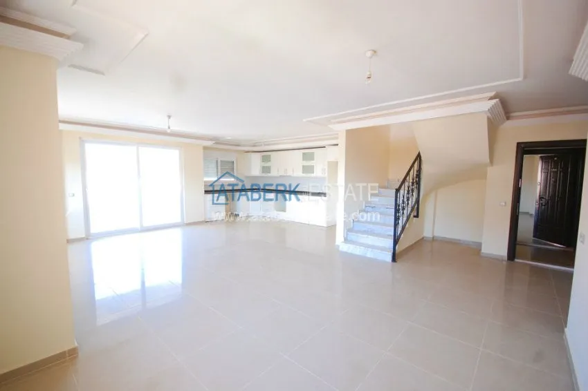 Зеленый комплекс с большой территорией в уютном районе Оба 13