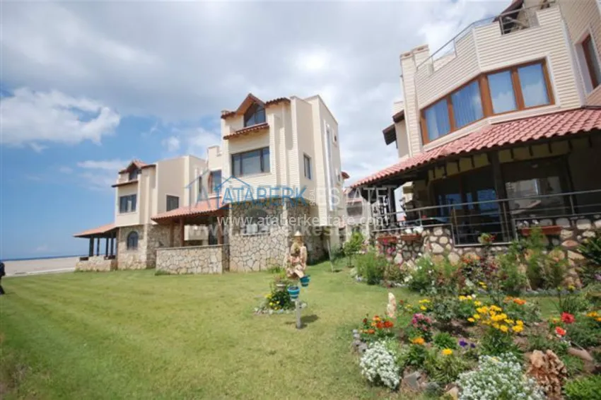 Виллы на первой береговой линии 8