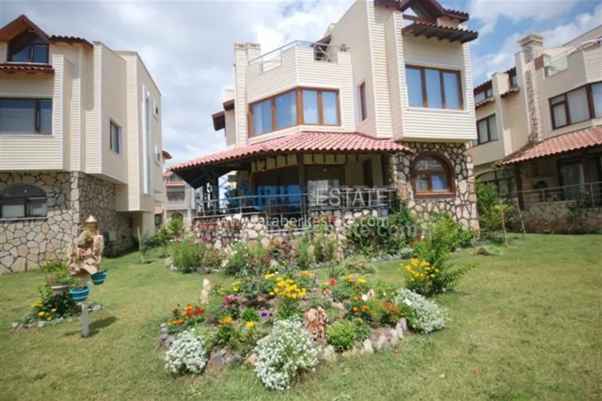 Виллы на первой береговой линии 9