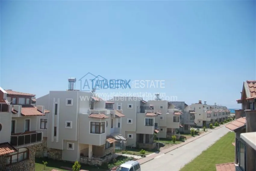 Виллы на первой береговой линии 23