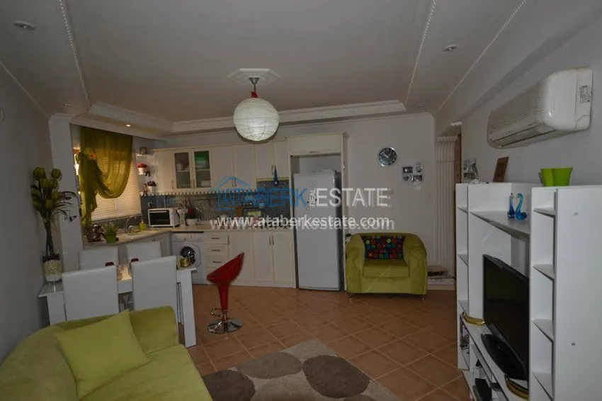 Квартира в аренду по низкой стоимости  в комплексе с бассейном  12 