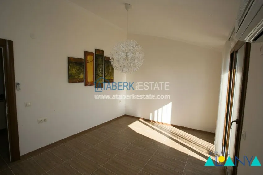 Прекрасный дуплекс в очаровательном комплексе! 33 