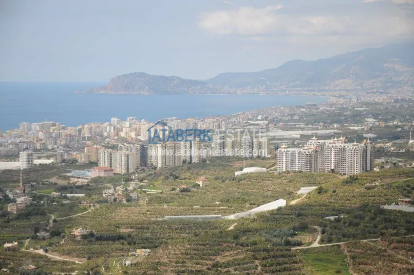 Апартаменты с тремя спальнями в Голд Сити. 15 