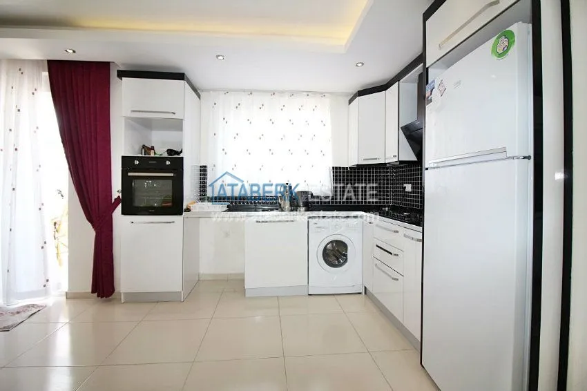 Просторная квартира 1+1 в районе Махмутлар 15 