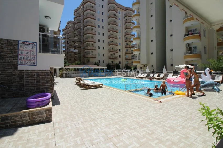 Просторная квартира 1+1 в районе Махмутлар 26 