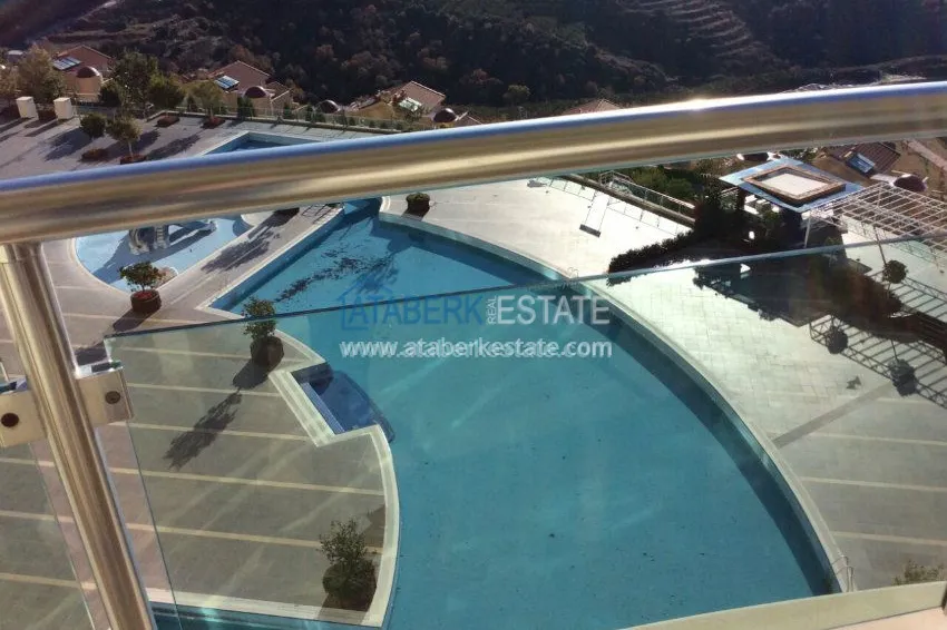 Квартира от собственника в элитном комплексе по очень низкой цене! 41 