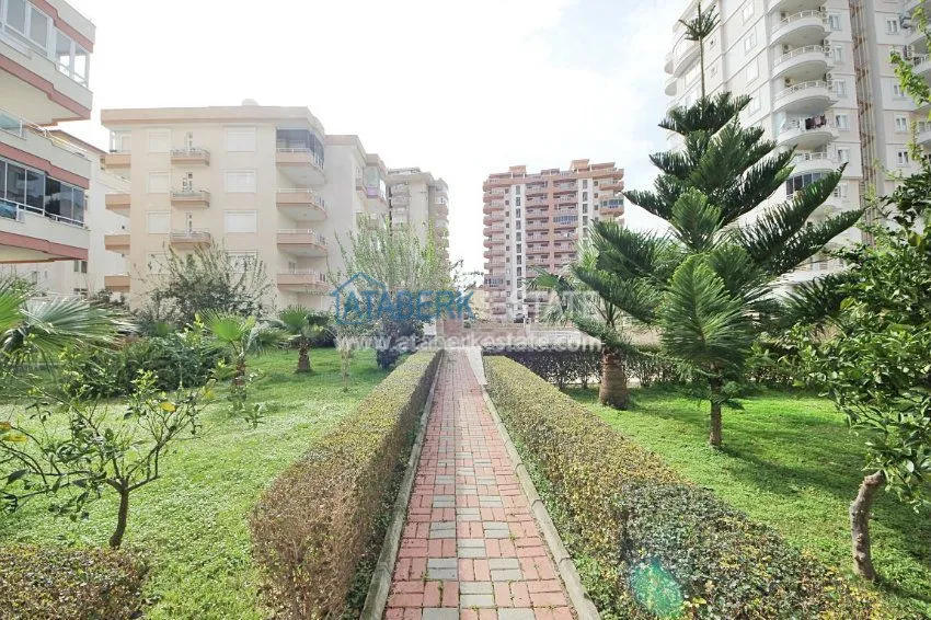 Квартира 2+1 от собственника в доме с богатой инфраструктурой по доступной цене 5 