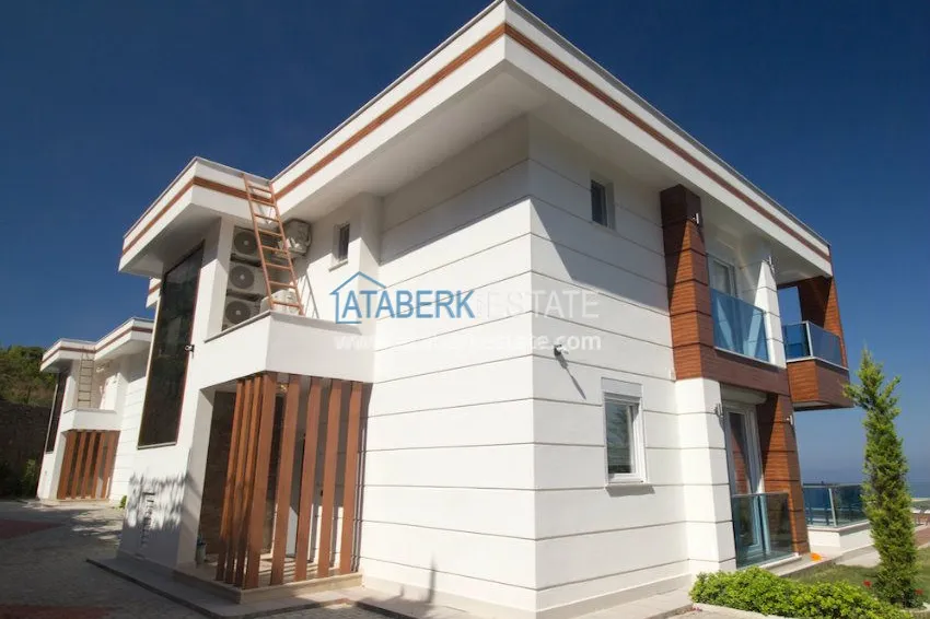 Приватный комплекс с виллами люкс класса в Каргыджаке 4