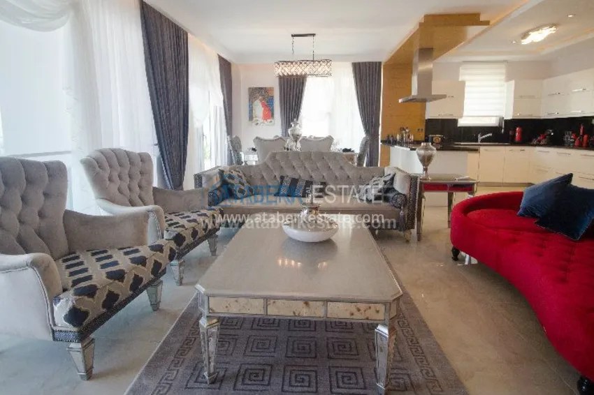 Приватный комплекс с виллами люкс класса в Каргыджаке 15