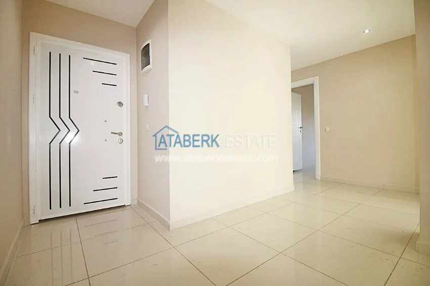 Четырехкомнатные апартаменты в районе Махмутлар 5 