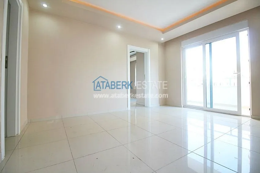 Четырехкомнатные апартаменты в районе Махмутлар 16 