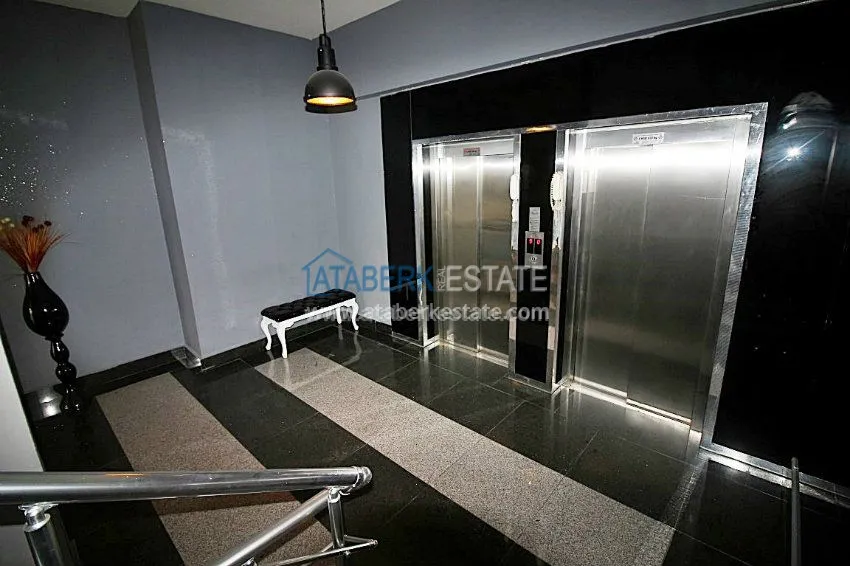 Четырехкомнатные апартаменты в районе Махмутлар 28 