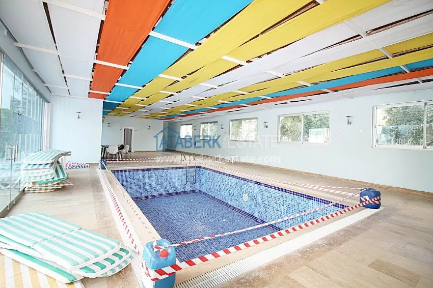 Четырехкомнатные апартаменты в районе Махмутлар 33 