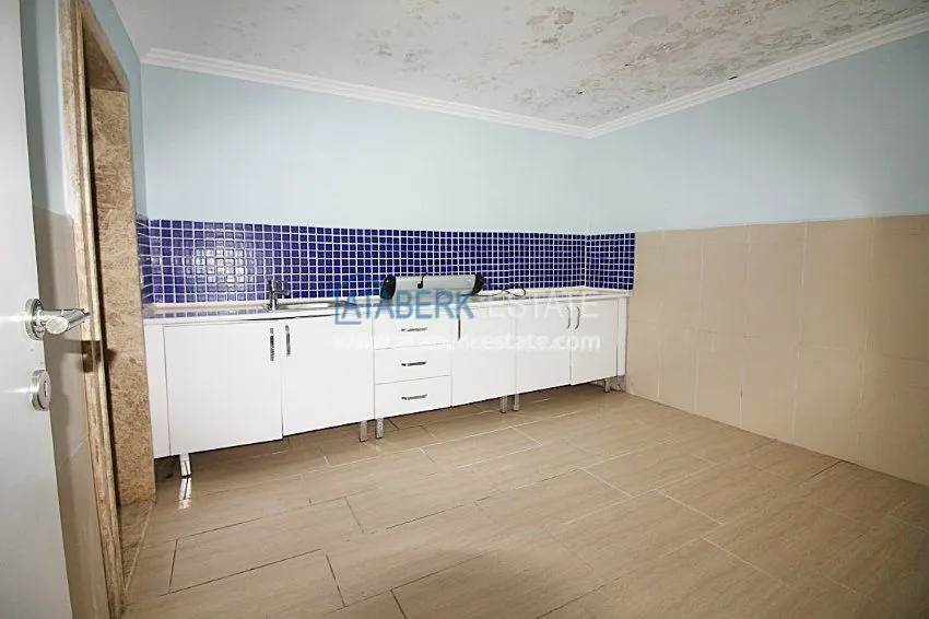 Четырехкомнатные апартаменты в районе Махмутлар 38 