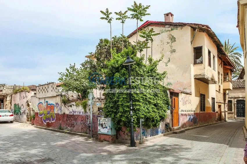 Земля с проектом отеля или комплекса в историческом центре Анталии 5 