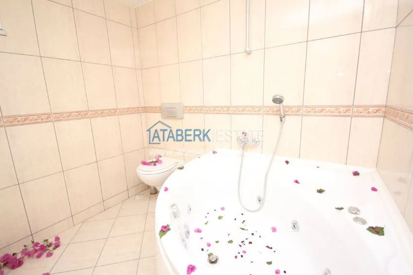 Уютная вилла, с мебелью и техникой в жилом комплексе 31